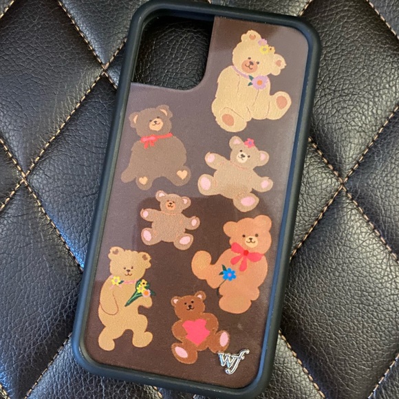 Wildflower Accessories Wildflower Case Beary Cute For The Iphone 1 Poshmark